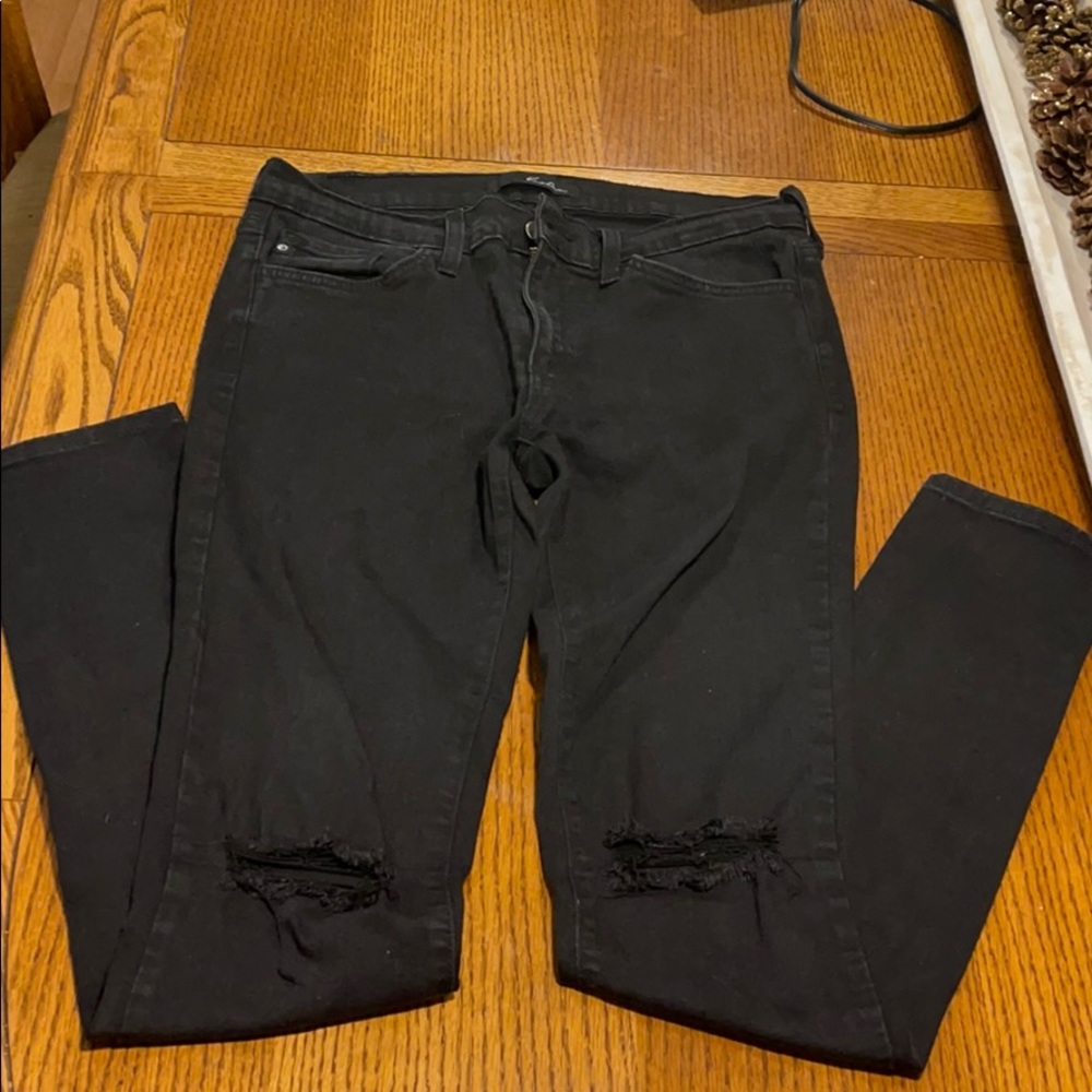 KanCan Size 28 Black Distressed Jeans